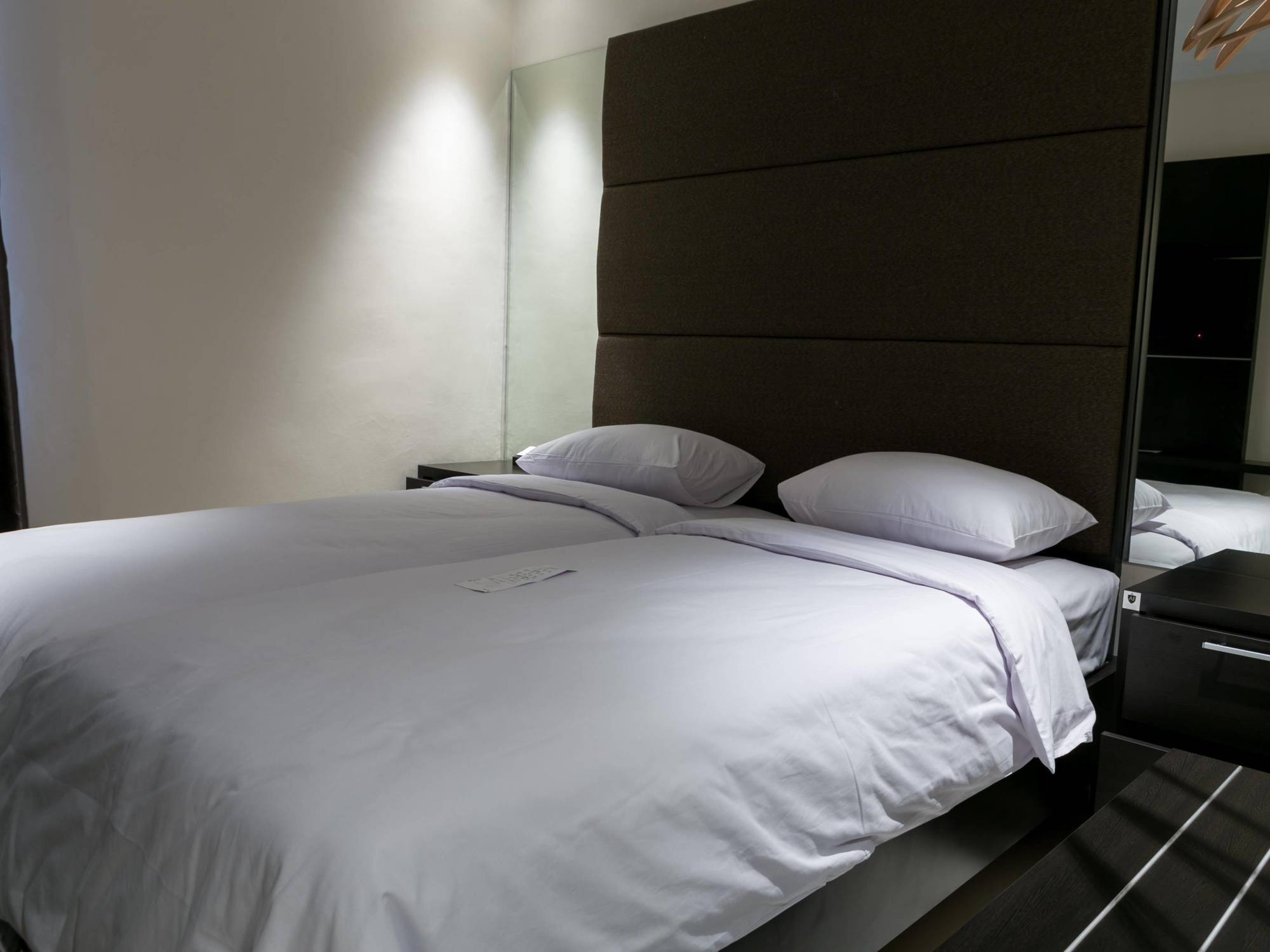 The One Hotel Makassar Exterior photo